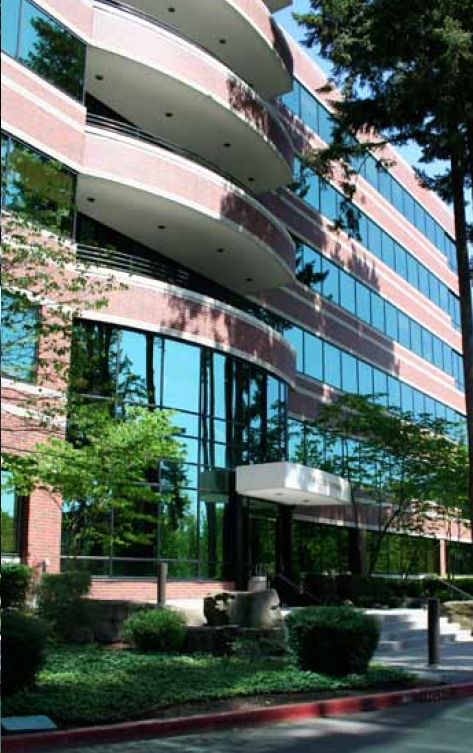 TWO CENTERPOINTE: 2 Centerpointe Dr, Lake Oswego, OR 97035